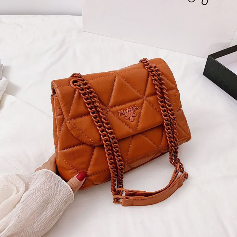 

Brown Fashion Simplicity Letter Solid Chains Bags