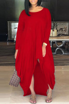 Rote Art- und Weisebeiläufige feste asymmetrische O-Ansatz-Langarm-Kleider