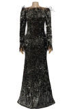 Schwarze, elegante, einfarbige, schulterfreie Abendkleider mit Patchwork-Federn und Pailletten