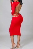 Rote, sexy, solide, ausgehöhlte Patchwork-Kleider mit rückenfreiem V-Ausschnitt und einstufigem Rock