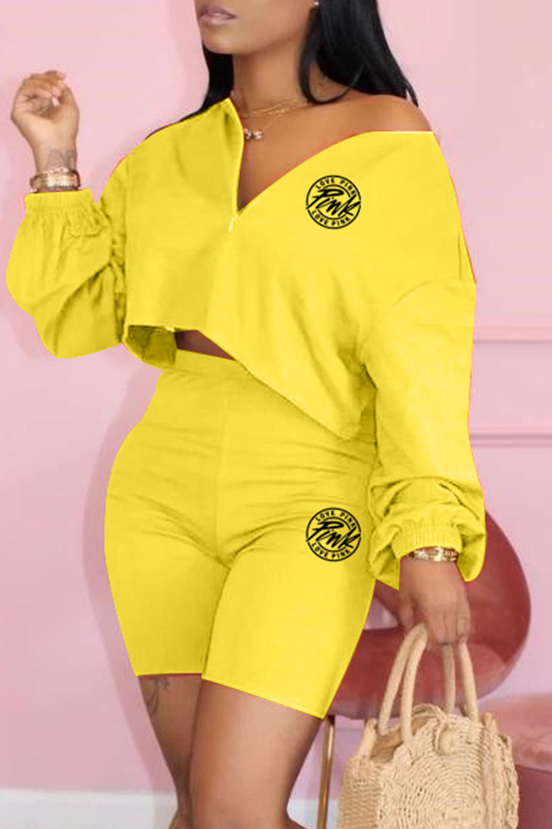 

Yellow Fashion Street Letter Split Joint Long Sleeve Two Pieces