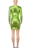 グリーンセクシーなソリッドくり抜きパッチワークシースルーOネックワンステップスカートドレス