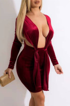 Rote Mode Sexy Solide Ausgehöhlte Kleider mit V-Ausschnitt und langen Ärmeln