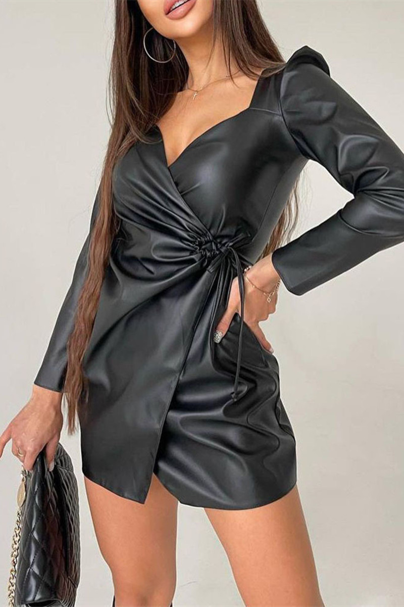 

Black Fashion Sexy Solid Bandage V Neck Long Sleeve Dresses