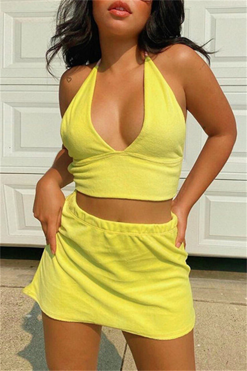 

Yellow Fashion Sexy Solid Backless Halter Sleeveless Two Pieces
