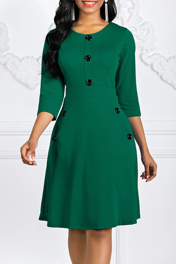 Grüne Art- und Weisebeiläufige feste grundlegende O-Hals-A-Linien-Kleider