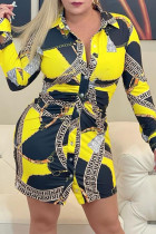 Желтое модное сексуальное базовое платье-рубашка с отложным воротником и принтом