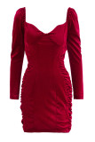 Красные сексуальные однотонные платья в стиле пэчворк с квадратным воротником и юбкой в ​​один шаг