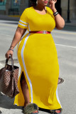 バーガンディ ファッション カジュアル プラス サイズ ソリッド パッチワーク スリット O ネック半袖ドレス (ベルトなし)