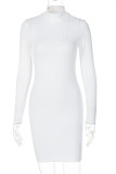 ホワイトファッションカジュアルソリッドベーシックタートルネック長袖ドレス
