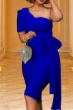 ライトブルーのセクシーなカジュアル固体パッチワークバックレス斜め襟ペンシルスカートドレス