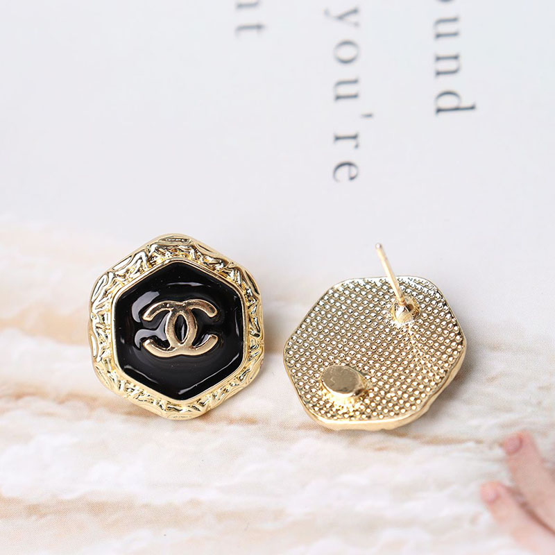 

Black Fashion Street Letter Split Joint Earrings