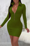 Зеленые сексуальные однотонные лоскутные платья с воротником-молнией и юбкой в ​​один шаг