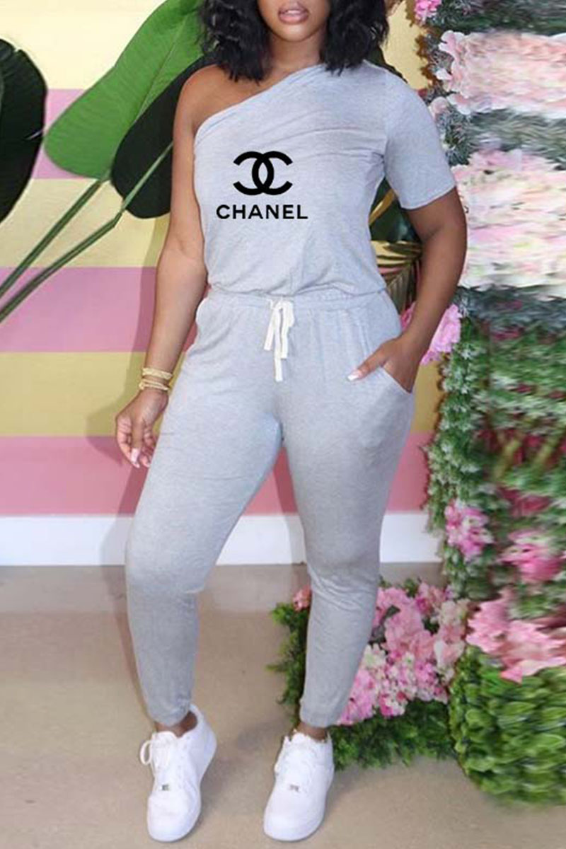 

Grey Fashion Casual Print Letter Oblique Collar Jumpsuits