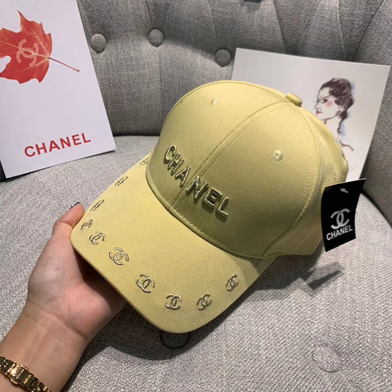 

Yellow Fashion Street Letter Embroidered Hat