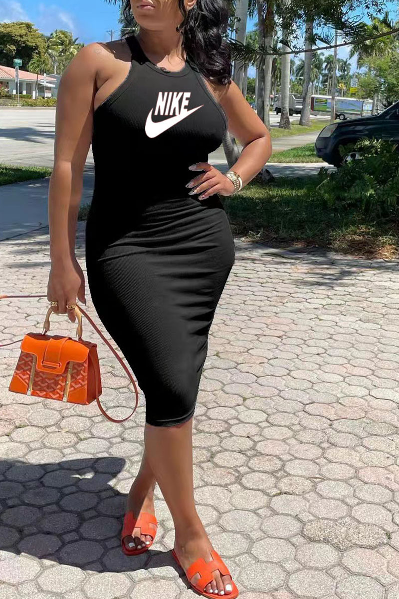 

Black Fashion Casual Print Letter O Neck One Step Skirt Dresses