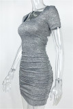 Серое сексуальное повседневное однотонное платье с открытой спиной и круглым вырезом с коротким рукавом