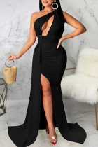 Zwarte sexy effen uitgeholde patchwork asymmetrische schuine kraag rechte jurken