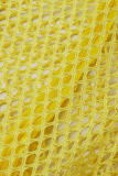 Vestidos amarillos atractivos de la falda de la torta del cuello alto de la mitad del remiendo liso atractivo