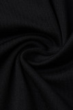 ブラックファッションカジュアルレタープリントベーシックOネックスキニージャンプスーツ