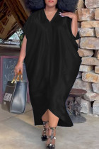 Zwarte mode casual plus size effen asymmetrische V-hals jurk met korte mouwen