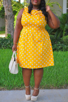 Желтое модное повседневное платье больших размеров в горошек с бантом и круглым вырезом без рукавов