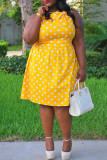 Желтое модное повседневное платье больших размеров в горошек с бантом и круглым вырезом без рукавов