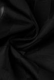 黒のセクシーな格子縞のフラウンスハーフタートルネックの不規則なドレスドレス