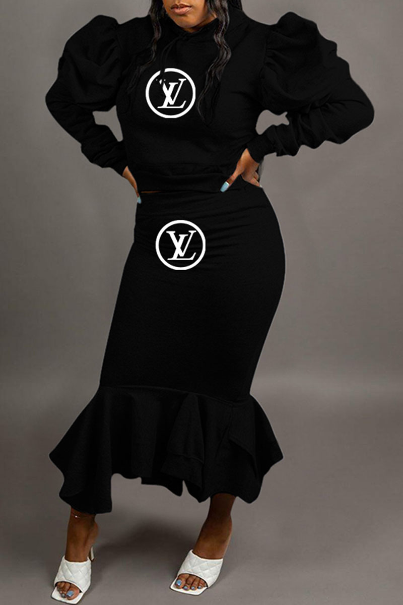 

Black Fashion Street Print Letter Hooded Collar Long Sleeve Two Pieces