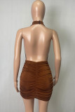 Brown Fashion Sexy Solid Backless Fold Halfter Ärmelloses Kleid