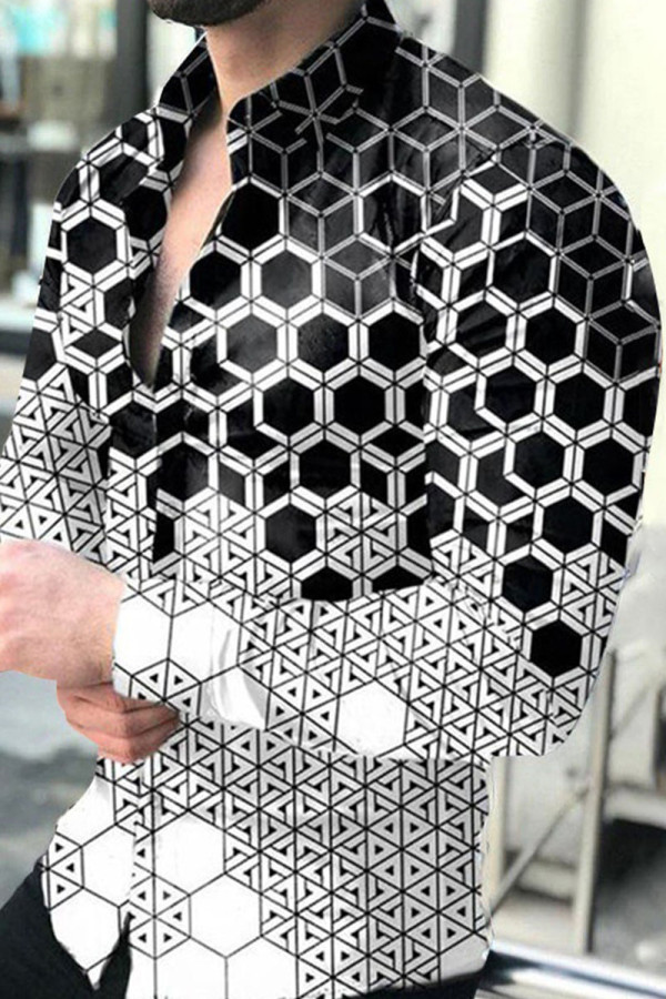 Top con colletto couverture con fibbia patchwork in bianco e nero con stampa di strada alla moda