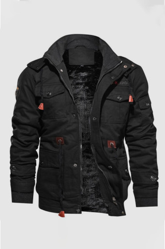 Ropa de abrigo casual de parches lisos bolsillo accesorios de metal decoración cremallera cuello con capucha negro