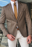 Vêtements d'extérieur à col rabattu avec boutons en patchwork rayés à la mode marron