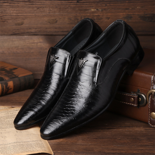 Black Casual Vintage Basic Pointed Leather Shoes