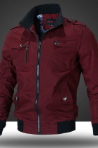 Prendas de abrigo informales con cuello mandarín y cremallera con bolsillo bordado liso color rojo oscuro