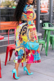 Цветное элегантное платье с принтом в стиле пэчворк и круглым вырезом