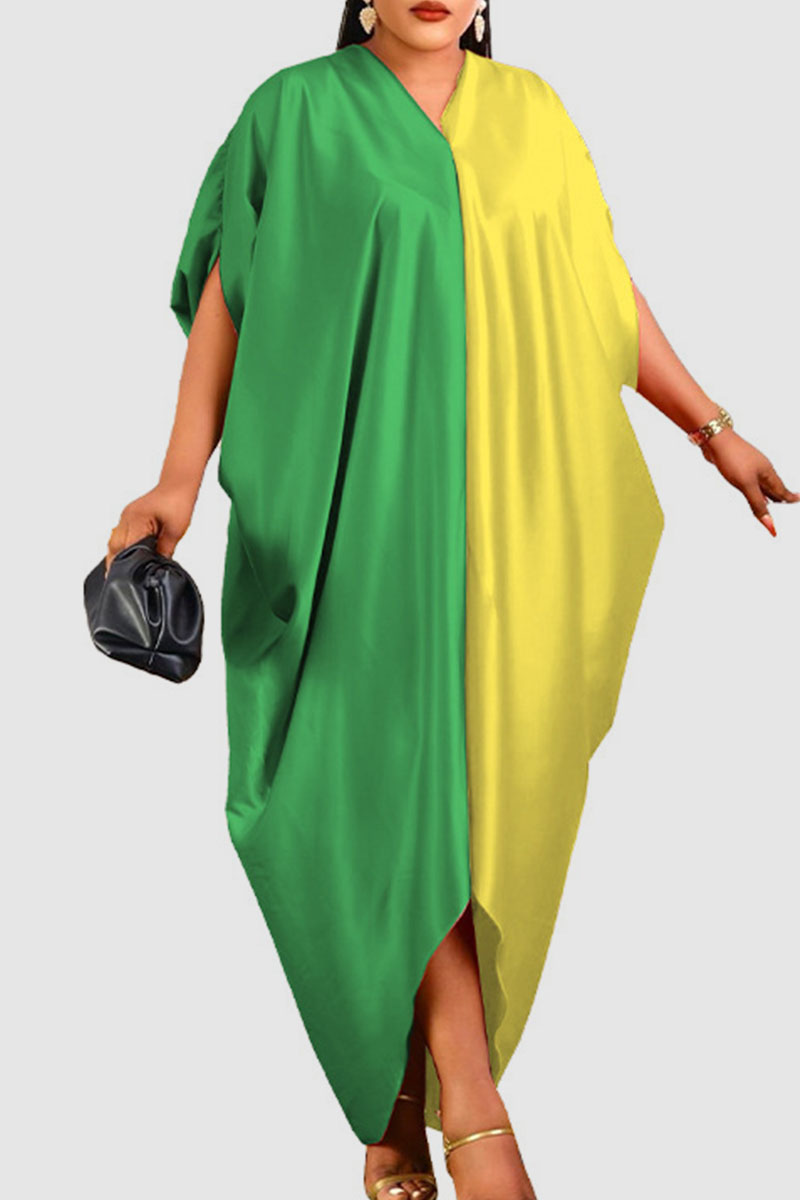 

Green Casual Solid Split Joint V Neck Plus Size Dresses