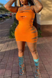 Vestido laranja fashion sexy plus size com alça de espaguete rasgada e sem manga