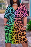 Vestido de manga corta con cuello en V básico de leopardo estampado casual de moda caqui oscuro