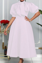 Белое элегантное однотонное вечернее платье в стиле пэчворк с круглым вырезом