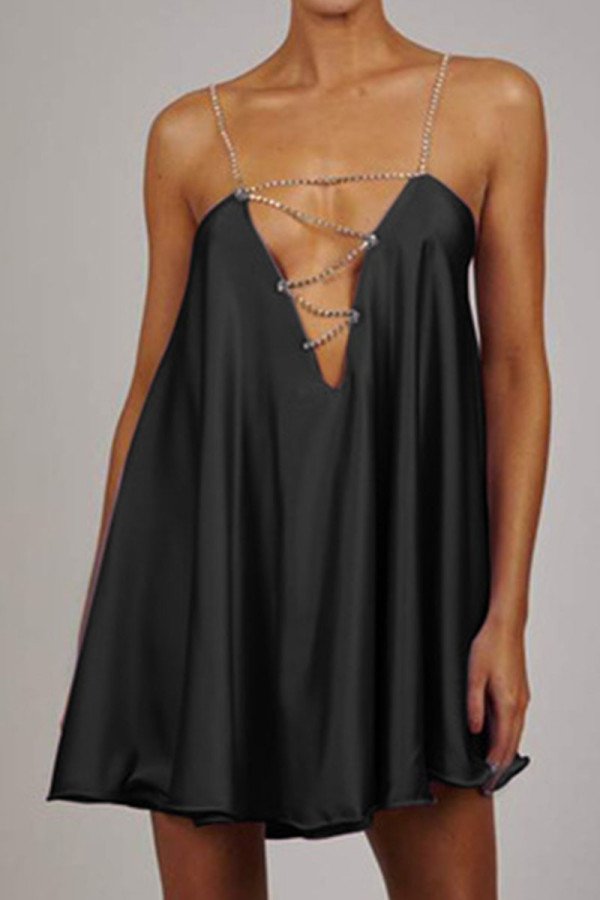 Zwarte sexy effen patchwork kettingen asymmetrische spaghettiband A-lijn jurken