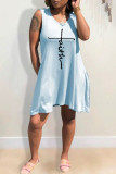 Ljusblått Mode Casual Print Basic Hood-krage Ärmlösa klänningar