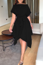Schwarzes, modisches, lässiges, solides Patchwork-Kleid mit asymmetrischem O-Ausschnitt und kurzen Ärmeln