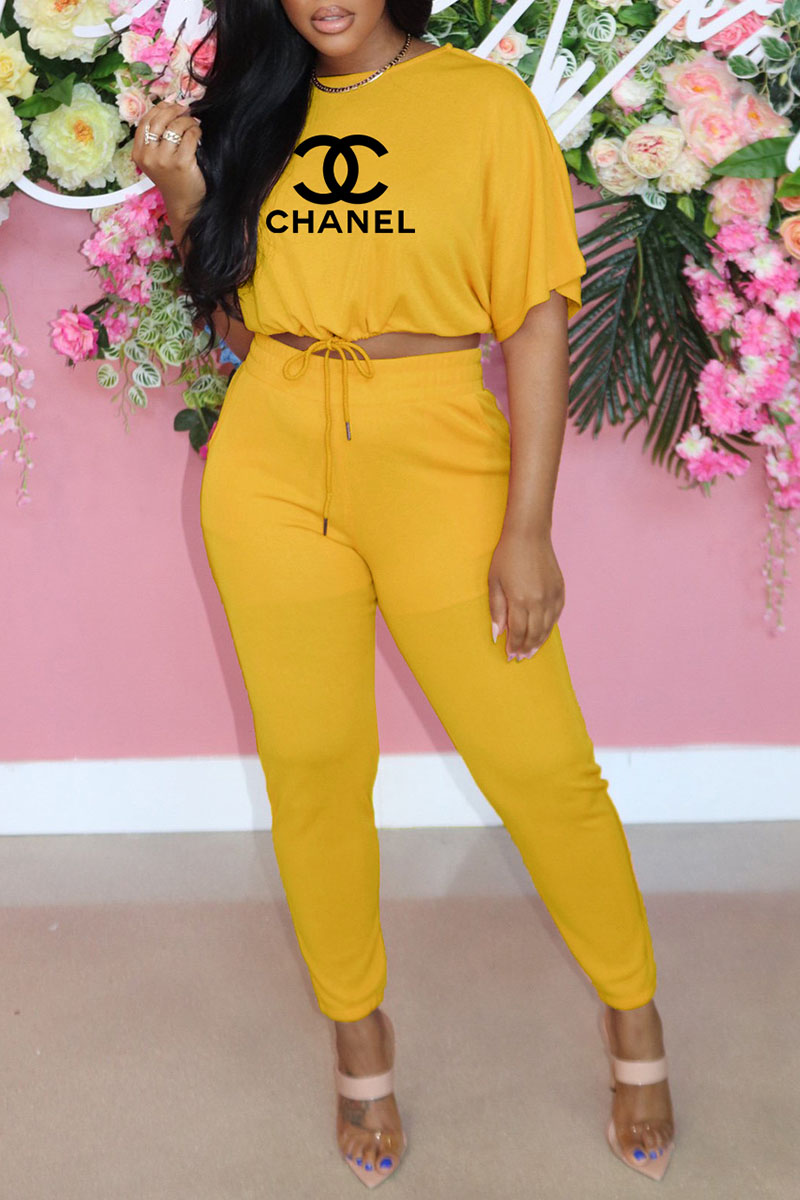 Yellow Fashion Casual Print Letter O Neck Half Sleeve Two Pieces