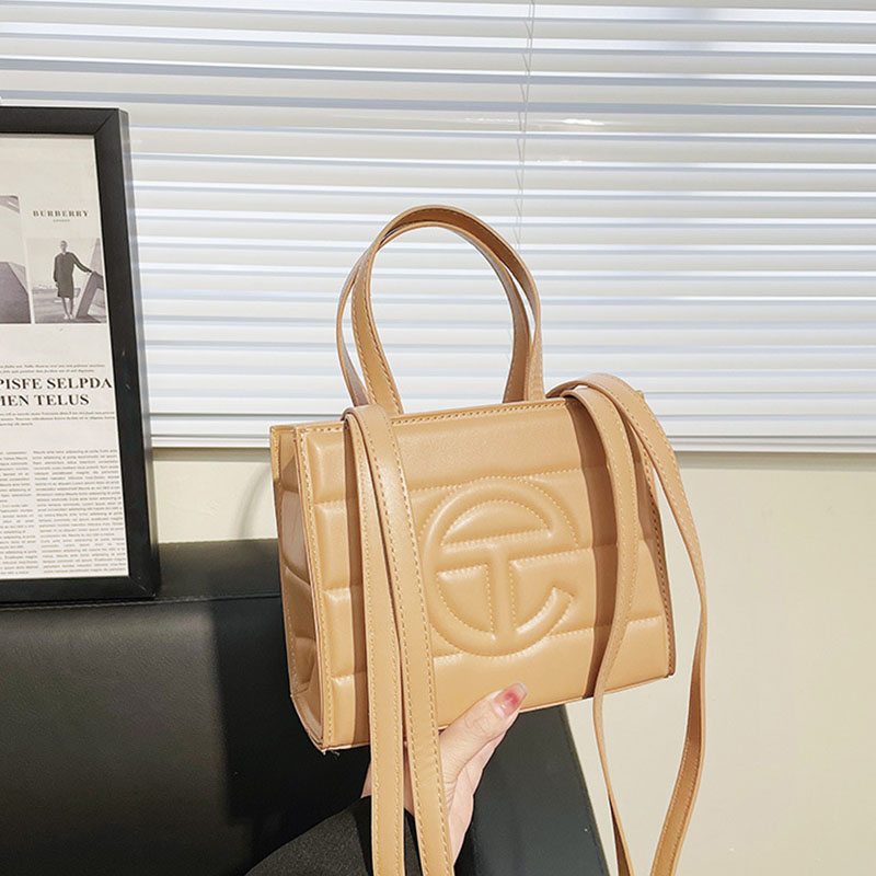 

Khaki Fashion Street Solid Letter Bags