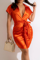 Vestidos retos elegantes em patchwork sólido com decote em V tangerina