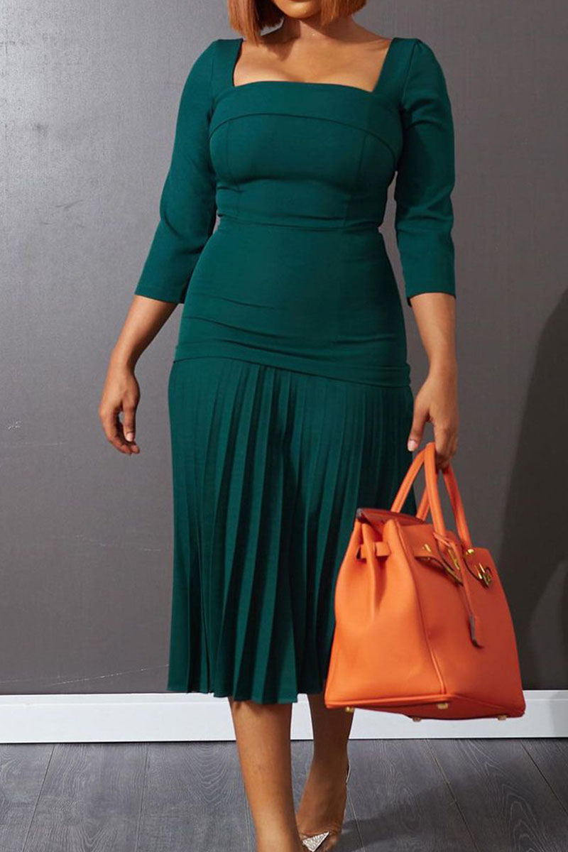 

Green Elegant Solid Split Joint Fold Square Collar Straight Dresses