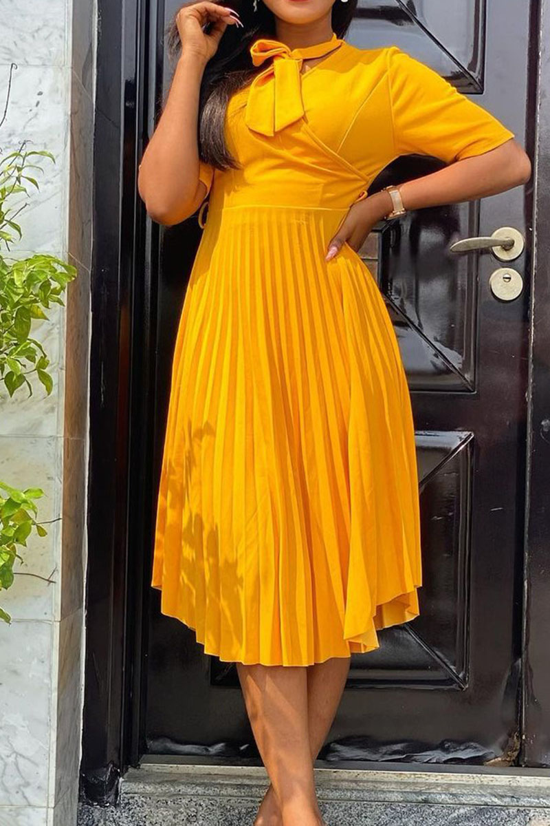 

Yellow Casual Solid Bandage Split Joint Fold O Neck A Line Dresses