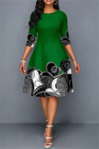 Green Fashion Casual Print Basic O Neck Dresses