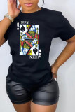 Camisetas pretas fashion com estampa geométrica patchwork e decote em bico